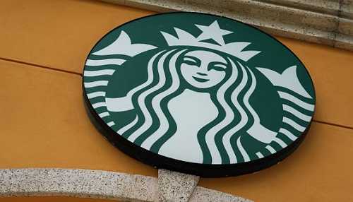 Florida Man Pulls Gun On Starbucks Employee After Noticing Cream Cheese Missing From His Bagel Florida Man Pulls Gun On Starbucks Employee After Noticing Cream Cheese Missing From His Bagel